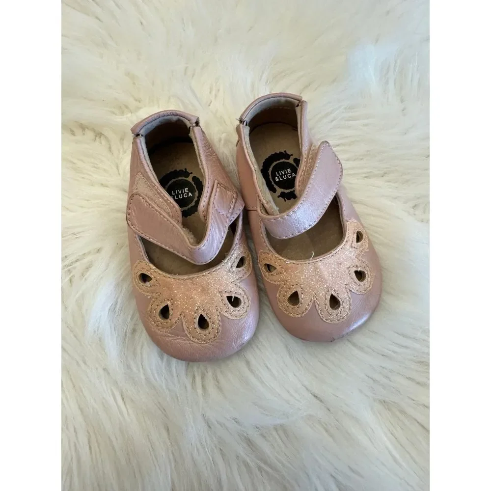Livie and Luca light pink petal Mary Jane‎ 6/12m